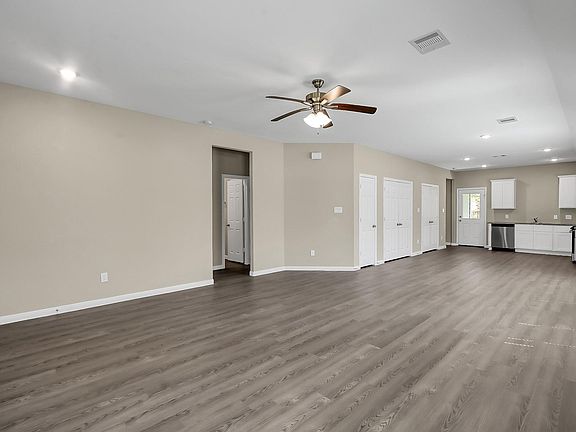 5th image of 811 Jefferson Ave