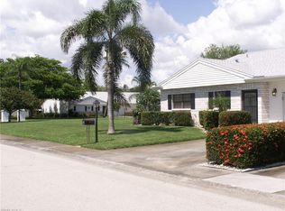 6983 Edgewater Cir, Fort Myers, FL 33919
