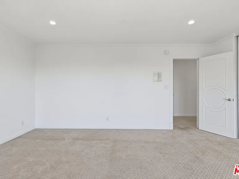 4613 Reforma Rd — Photo 42