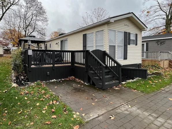 490 Empire Rd #Hic040, Pt Colborne, ON L0S 1R0