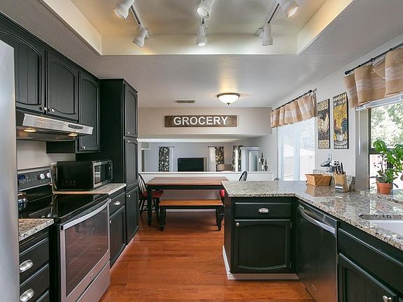 2nd image of 2685 Sterling Way