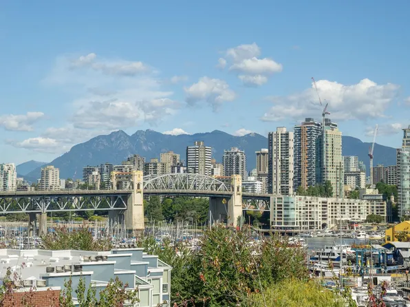 1508 Mariner Walk #607, Vancouver, BC V6J 4X9
