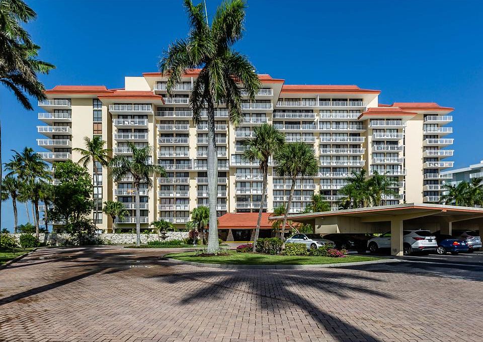 1st image of 180 Seaview Ct APT 109