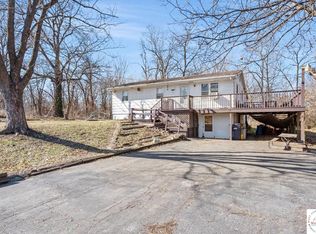 716 Franklin St, Sweet Springs, MO 65351