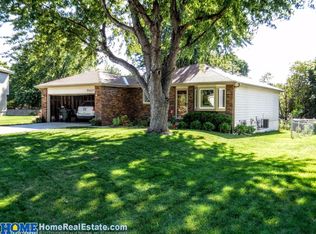 5421 S Bristolwood Pl, Lincoln, NE 68516