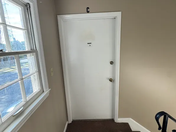 410 Burkemont Ave #C, Morganton, NC 28655