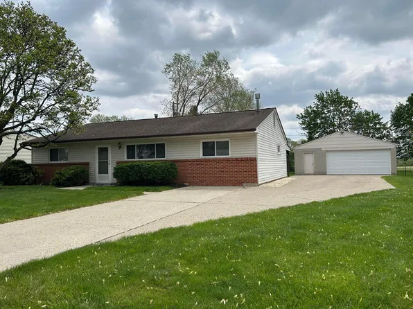 2991 Wessex Ct, Columbus, OH 43232