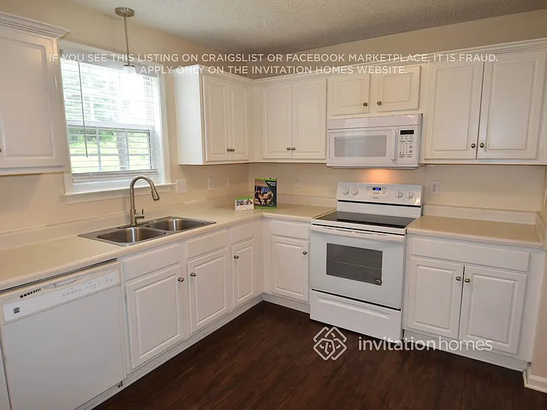 124 Rock Fish Ln — Photo 7