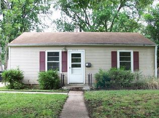 3422 SW 12th St, Topeka, KS 66604