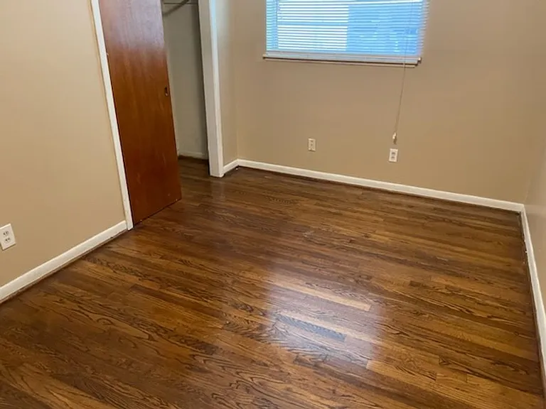 609 Idlewild Cir — Photo 9