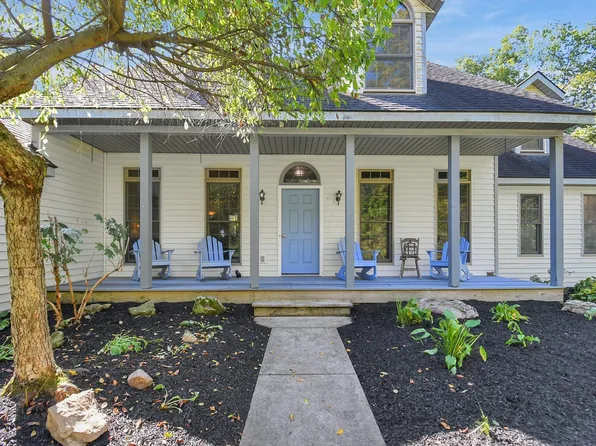 8693 National Rd SW, Etna, OH 43062