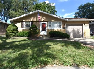 14415 Lawndale Ave, Midlothian, IL 60445