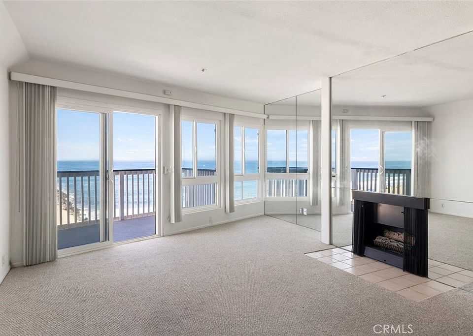 1st image of 625 Esplanade Unit 13