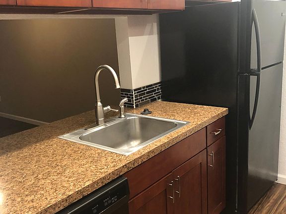 2nd image of 19924 19th Ave NE APT 208