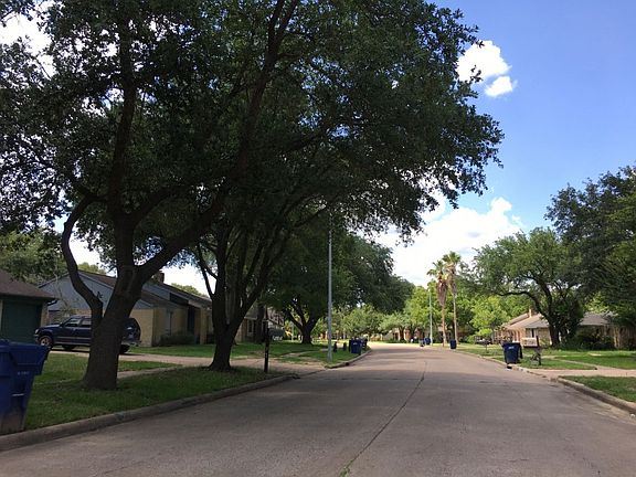 5th image of 15719 Boulder Oaks Dr