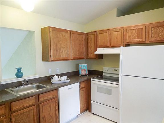 5th image of 7442 Hogan Dr