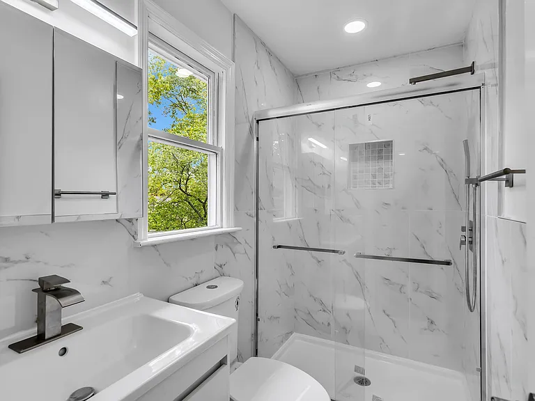 321 Marc Dr — Photo 23