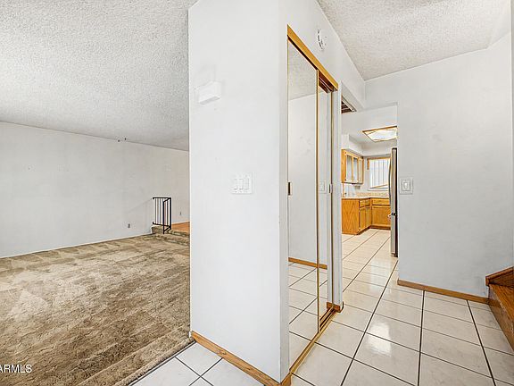 3rd image of 3944 W MONTEBELLO Avenue