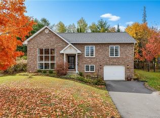 308 Douglas Ave, Fredericton, NB E3A 5T1