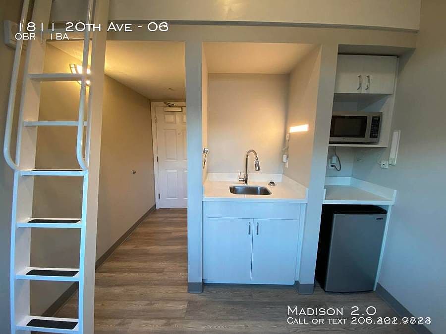 1st image of 1811 20th Ave #6