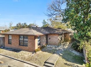 704 Camp Ave, Gulfport, MS 39501