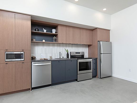5th image of 4136 30th St APT 204