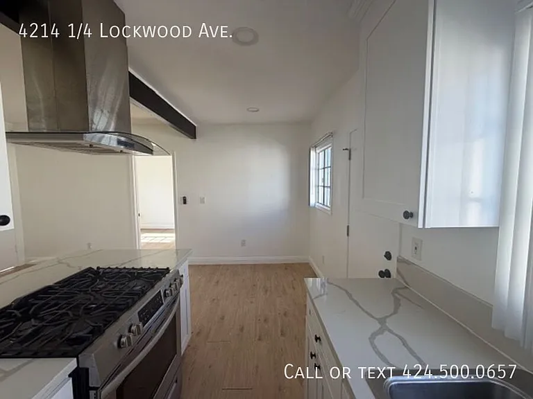 4214 1/4 Lockwood Ave — Photo 8