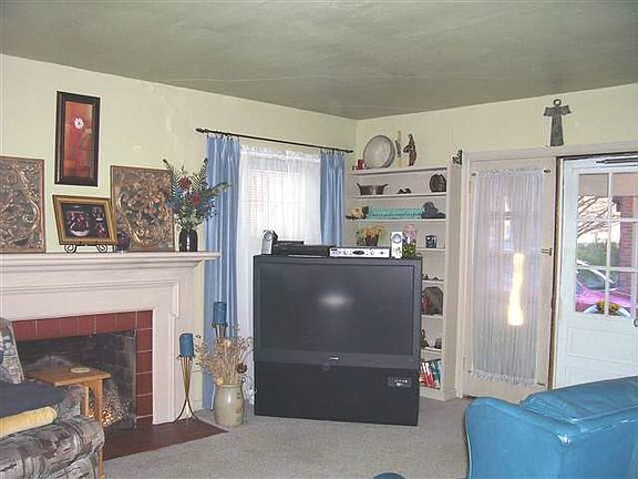 3rd image of 3417 E Country Club Pl #3419