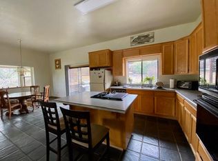 939 Fairway Ct, Murphys, CA 95247
