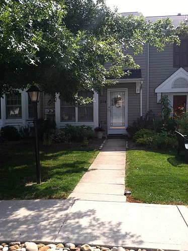 216 Cranbrooke Dr Photo 1