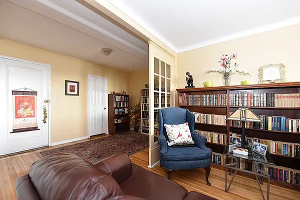 Sold by Keller Williams Realty of Greater Nassau | media 24