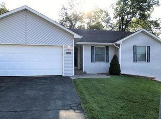 N3276 Kale Rd, Lake Geneva, WI 53147