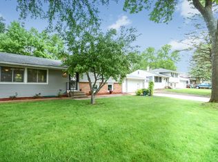 2227 Randy Ave, White Bear Lake, MN 55110