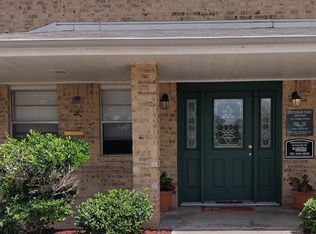 705 S Jackson St APT 22, Brenham, TX 77833