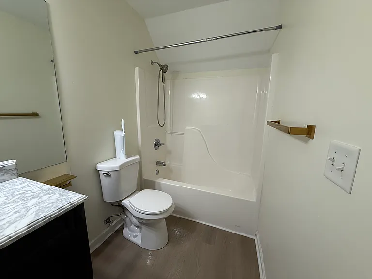 4804 Cambridge Dr — Photo 11