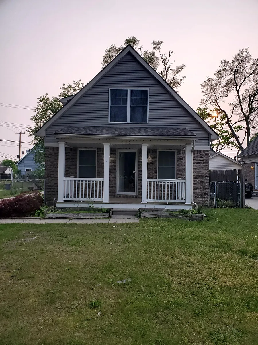 Building Photo - 21015 Glen Lodge Rd