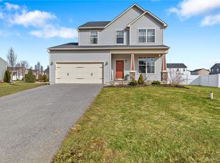 4809 Lepinske Farm Pl, Clay, NY 13041