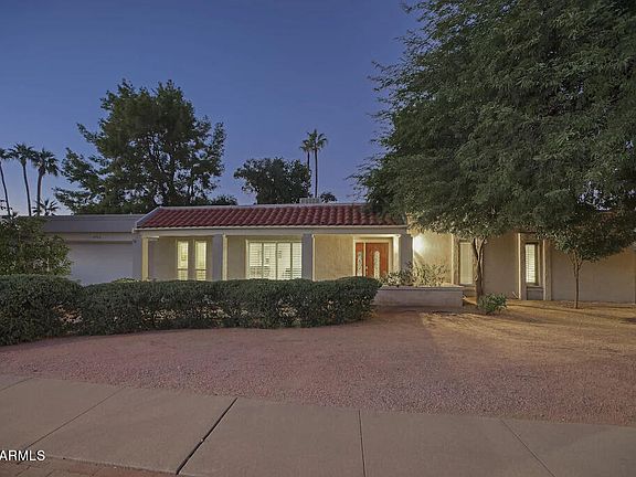 2nd image of 3732 E DESERT COVE Avenue