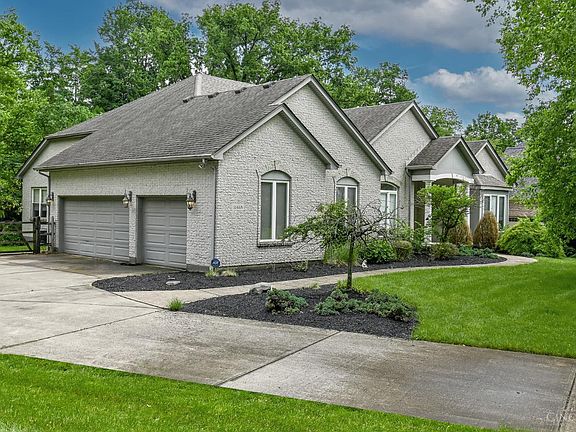 2nd image of 11468 Brittany Woods Ln