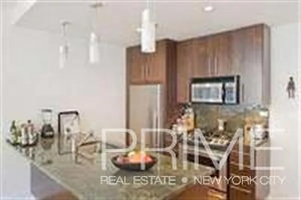 Sold by Prime NYC | media 15