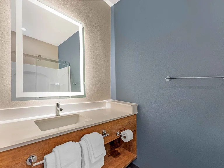 Superior Studio - 2 Full Beds