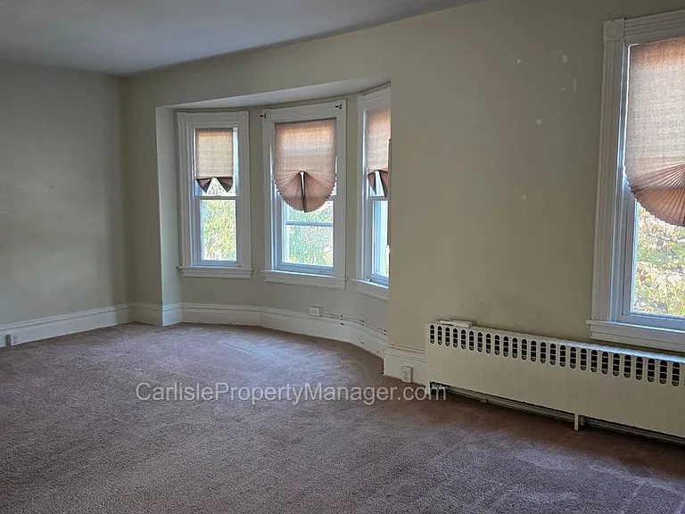 616 W Louther St — Photo 10