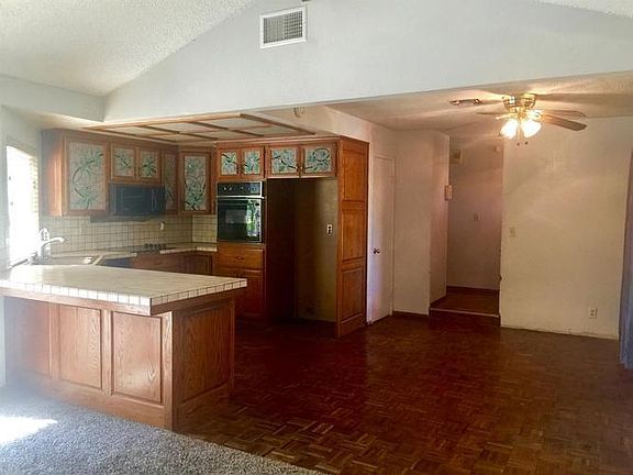 3rd image of 3209 Pennelope Ct