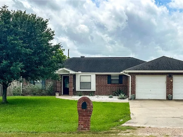 107 Owl Rd, Victoria, TX 77905