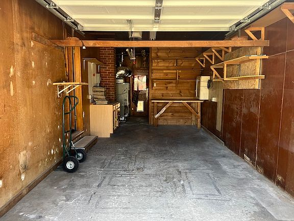 2nd image of 1615 4th St S