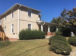 1425 W Academy St #A, Winston Salem, NC 27103
