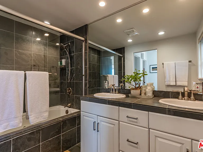 42602 Pacific Coast Hwy — Photo 13