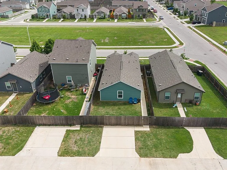 1220 Smallmouth Rd — Photo 26