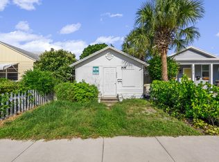 227 S E St, Lake Worth, FL 33460