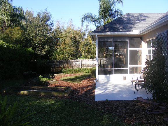 2nd image of 404 Quail Hill Dr